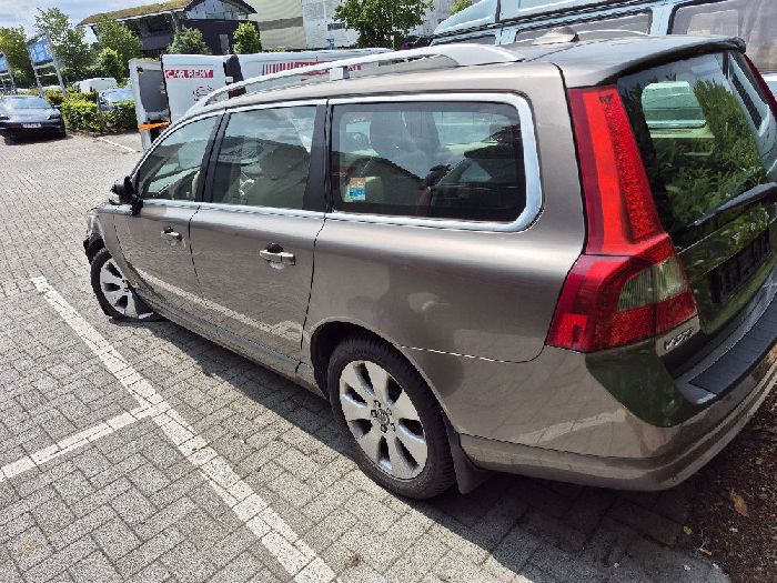 Auto 140257-12.jpg